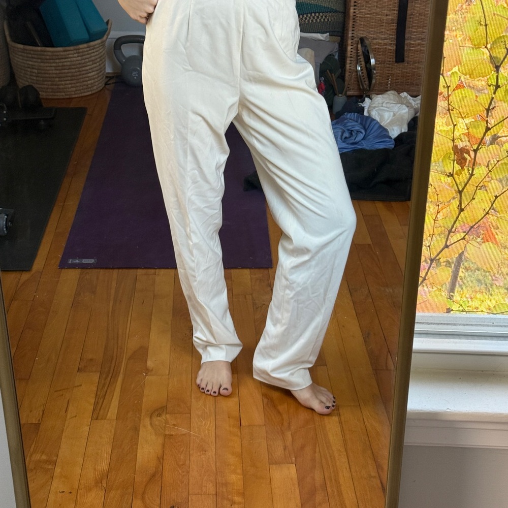 Vintage Cream High-Waisted trouser